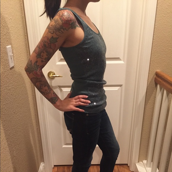 Express Sequin Tank Top - Picture 6 of 8